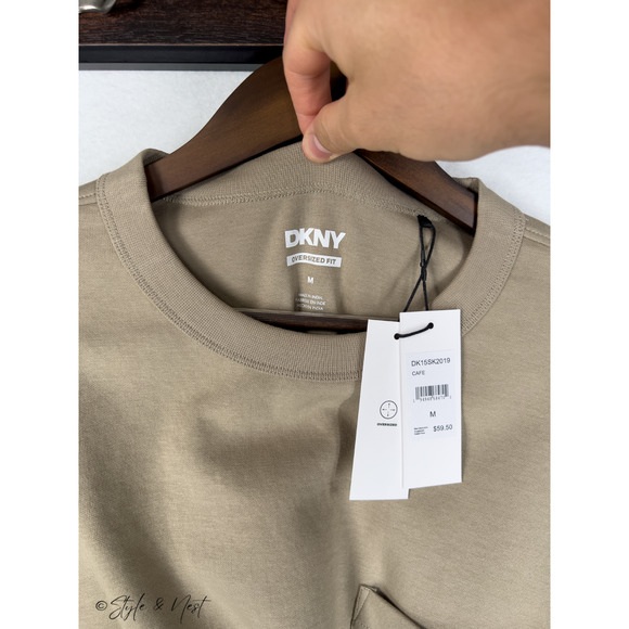 DKNY Oversized Fit Tee Cotton Blend w/Pocket Soft Touch Size Medium Men's NWT - Picture 5 of 7